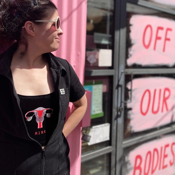 Meet your Posher, Amanda - Picture 1 of 1